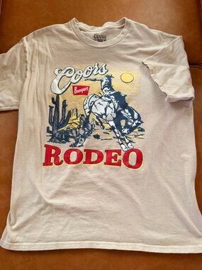 Men’s Coors Banquet Rodeo Graphic Tee - Cream
